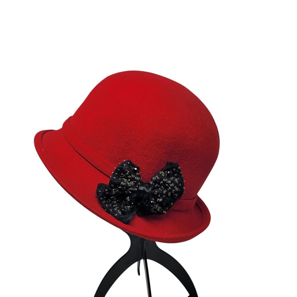 Galliano Sorbatti Red Wool Cloche Hat Italy Black Beaded Bow‎ Flapper Retro